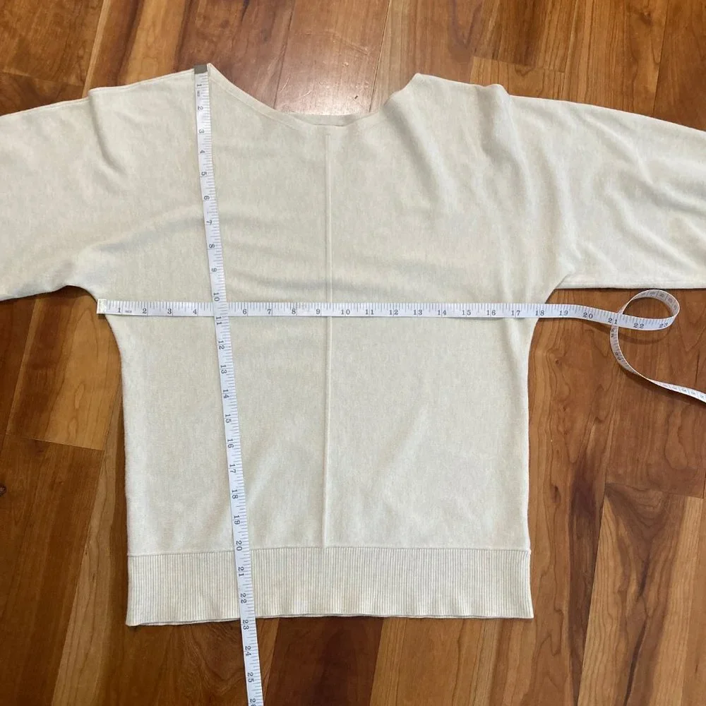 Max Studio Soft Long-Sleeve Sweater Size Small